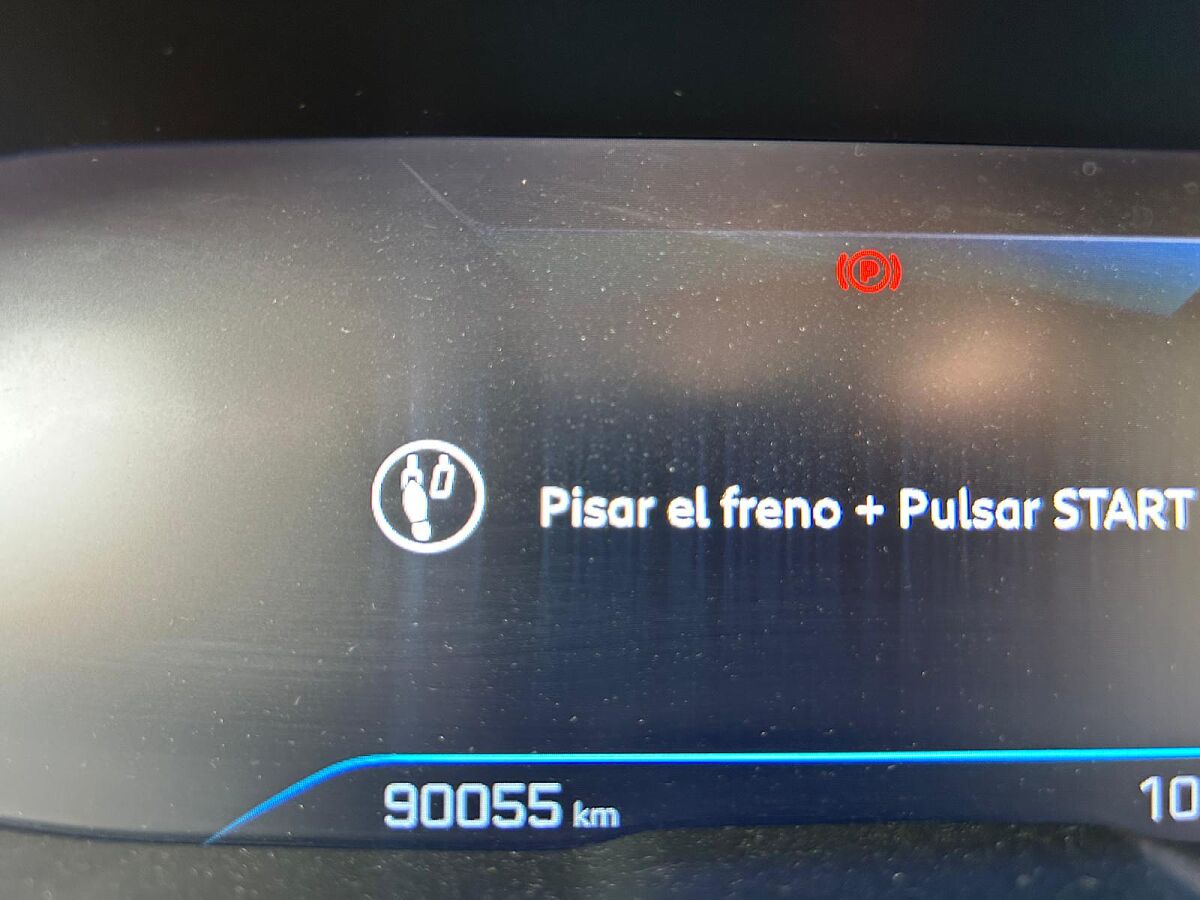 PEUGEOT 5008 ALLURE 1.2 E-THP AUTO SPANISH LHD IN SPAIN 56K 7 SEATS SUPERB 2020